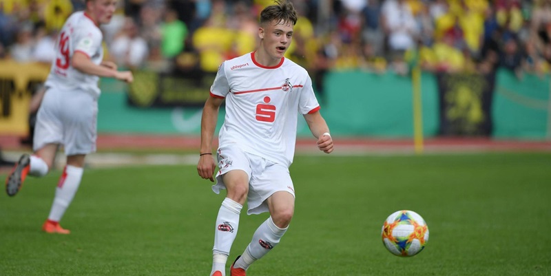 Florian Wirtz trong màu áo CLB Köln