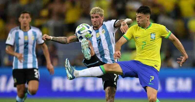 Gabriel Martinelli là “cơn lốc” thực sự trên sân cỏ