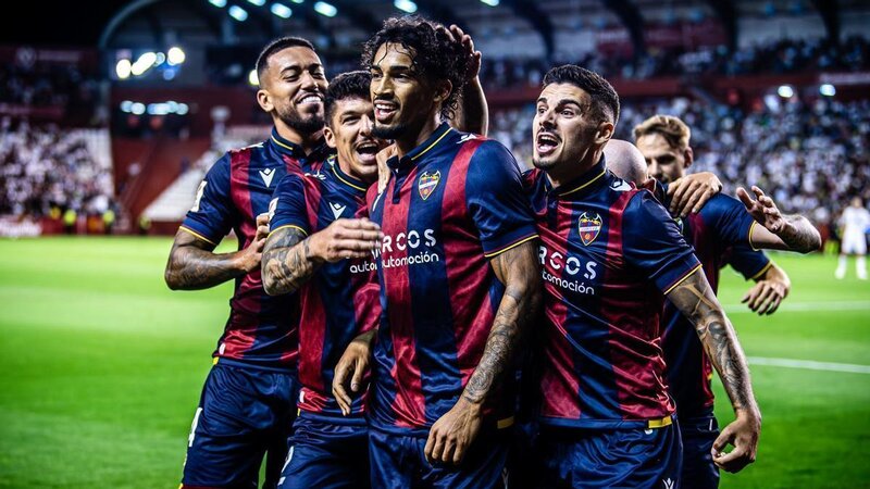 Đội bóng Levante mùa 2025