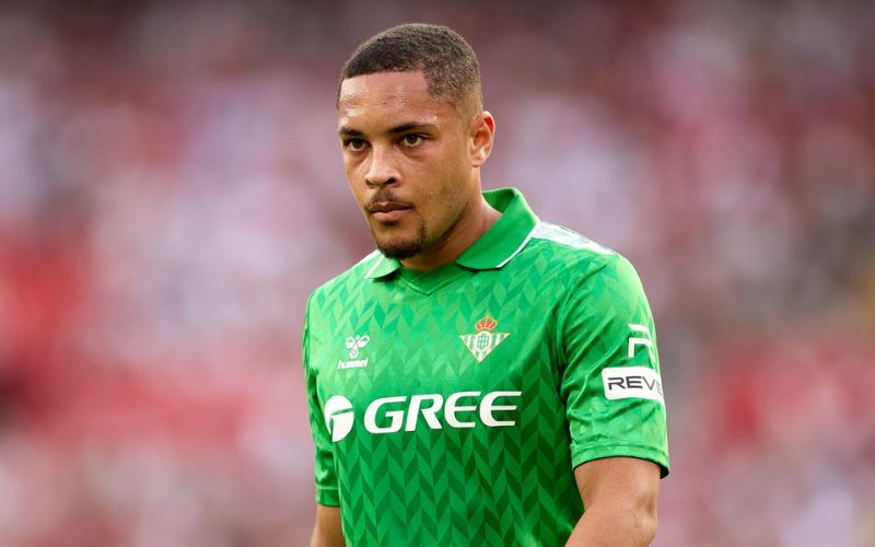 Vitor Roque là niềm tự hào của bóng đá Brazil